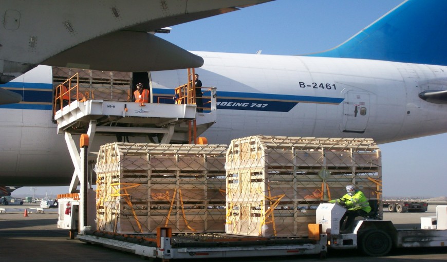 平房到新加坡空运公司